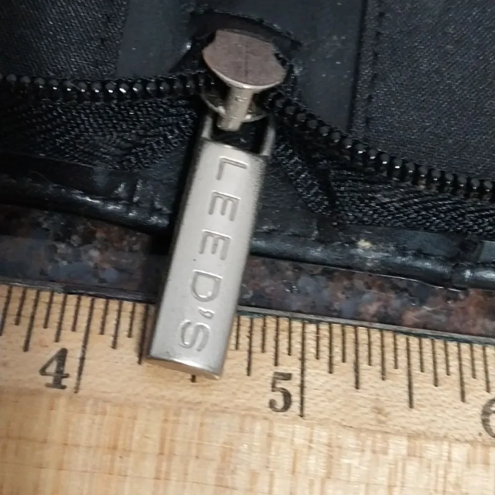 Black Leather Key & Card Holder